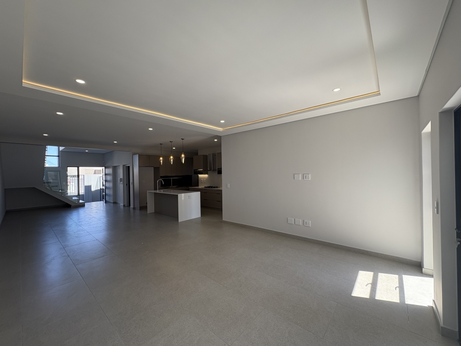 4 Bedroom Property for Sale in Sandown Western Cape